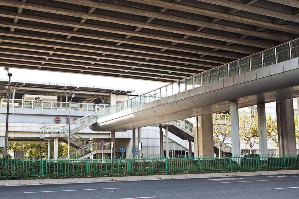 Greentree Express Baoshan District Youyi Road Metro Station Hotel 3*