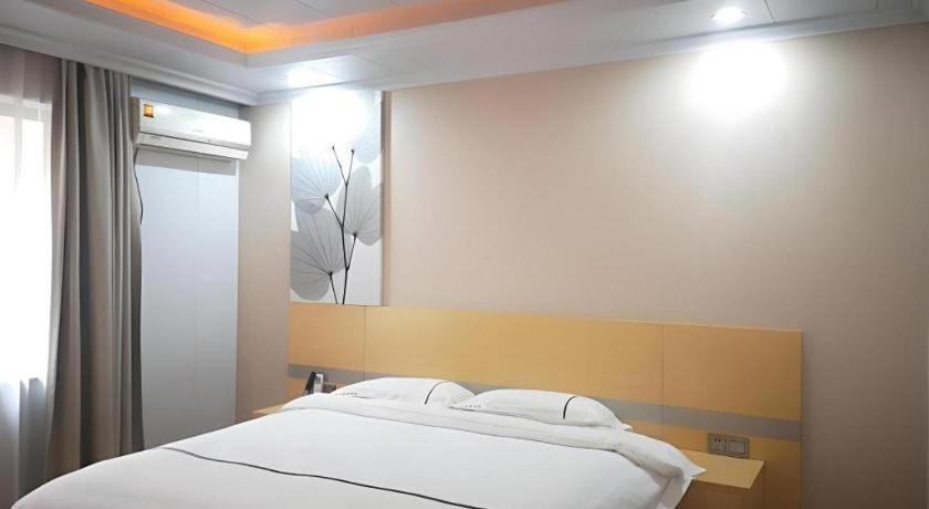 Greentree Express Baoshan District Youyi Road Metro Station Hotel Shanghai
