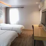 Greentree Inn Express Shanghai Baoshan District Youyi Road Metro Station