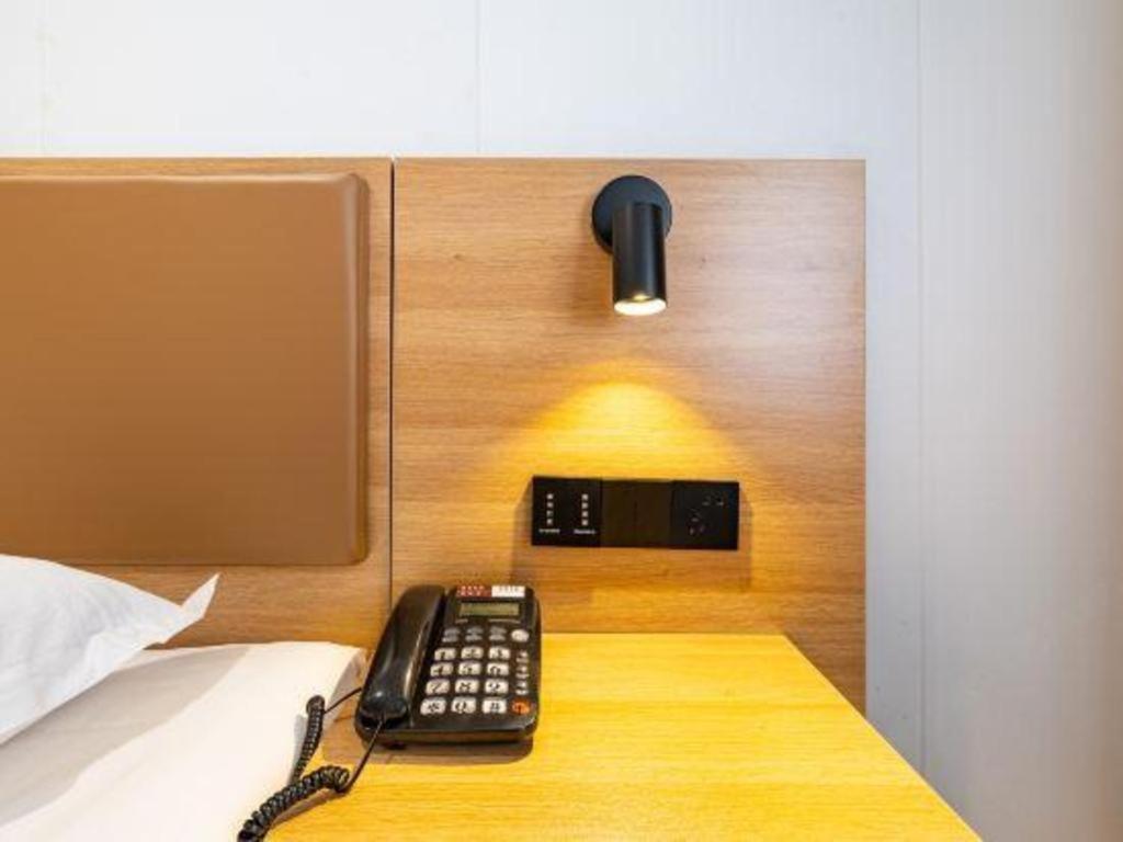 Greentree Express Baoshan District Youyi Road Metro Station Hotel Shanghai